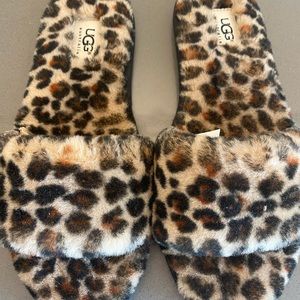 UGG Cheetah Print Slides